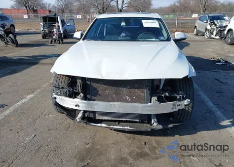 2016 BMW 320I xDrive z USA, uszkodzony, nr VIN WBA8E5G52GNT40134